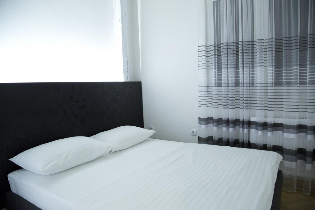 Mansarda Apartment Βελιγράδι Εξωτερικό φωτογραφία